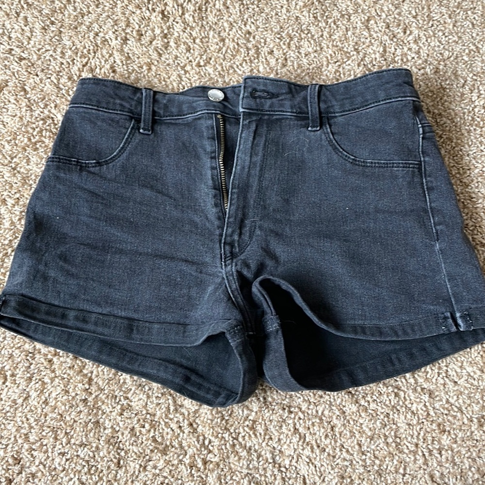 Black H&M jean shorts
